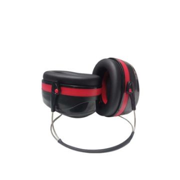 گوشی صداگیر پشت گردنی ریندر RE-8011 نصب شده روی گردن کاربر | ایمنکس